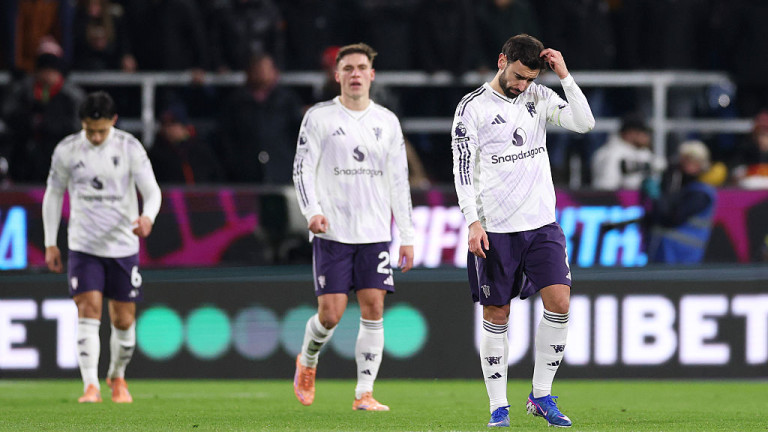 Легенда на Манчестър Юнайтед: Клубът се превръща в посмешище!