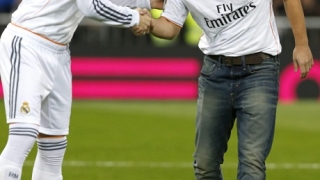 Карлсен отпразнува рождения си ден на "Бернабеу"