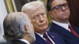 Американският президент Доналд Тръмп каза в интервю че собственият му