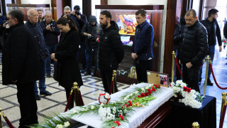 Треньорът на ЦСКА Саша Илич коментира легендата на червените Петър Жеков