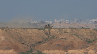 Израел е готов да позволи на кораби да доставят помощ