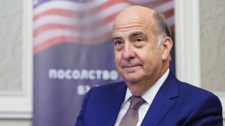 Новият американски посланик в България Н Пр Кенет Мертен се