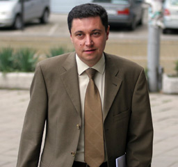 СДС изключи Яне Янев от ОДС, купувал гласове