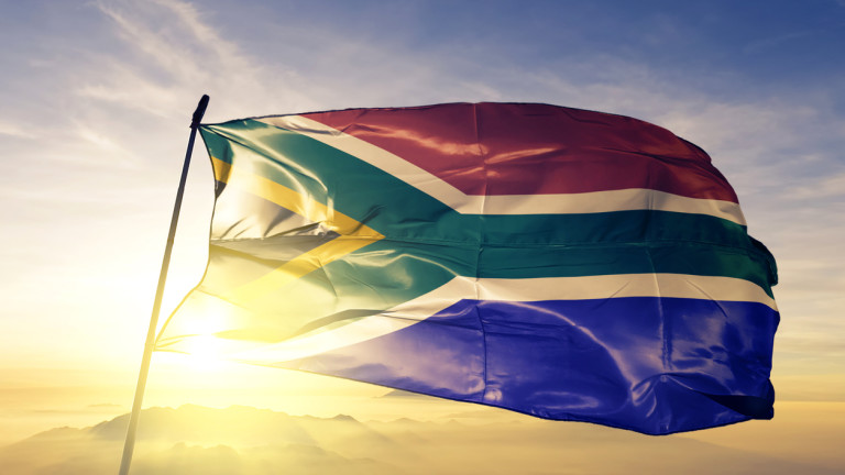 Президентът на Южна Африка Сирил Рамафоса разпореди разполагането на 2900