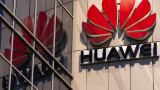 Печалбата на Huawei се сви с близо 70% само за година