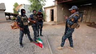 Иракските въоръжени сили премахнаха кюрдското знаме което бе поставено в