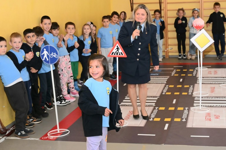 Снимка 738209