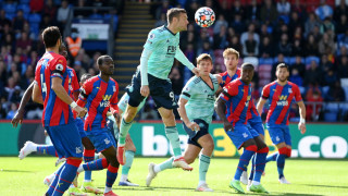 Лестър и Кристъл Палас врътнаха зрелищно равенство