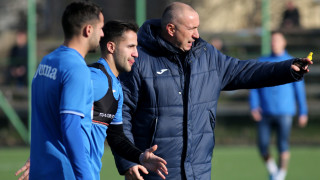 Старши треньорът на Локомотив Пловдив Александър Томаш иска да привлече