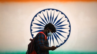 Спирането на интернет социалните мрежи и ограничаването на достъпа интернет