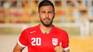 Иранският футболист Амир Реза Наср Азадани беше осъден на 26