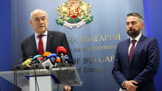 КЕВР намалява с до 30 лева на мегаватчас тока за малките фирми