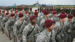 САЩ отделят стотици милиони долари за изграждане на военновъздушни бази