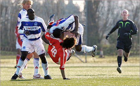 ФА повдигна обвинения срещу Куинс Парк Рейнджърс