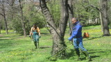  Девет екипа обработват тревата в София против кърлежи и комари 