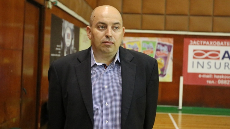 Стефан Михайлов е новият селекционер на дамския национален отбор по баскетбол