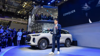 Сайдин Османчевич е дизайнер с богата визитка Тя включва работа