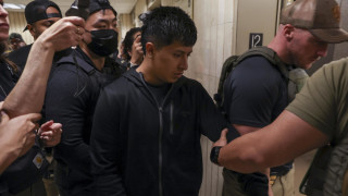 В ексклузивно интервю за CBS News временно изпълняващият длъжността директор