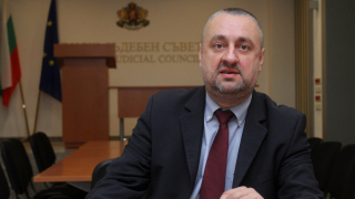 Главният прокурор Иван Гешев е предложил бившия член на Висшия