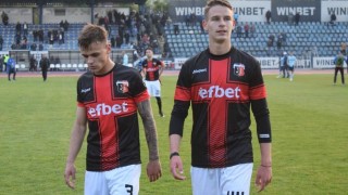 След консултация със специалист младият защитник на Локо Пд