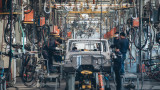 Китайската икономика се забавя: най-слаб растеж на промишлеността и потреблението от година насам