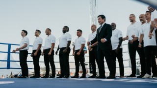 Световноизвестни майстори в бойните изкуства и легенди в бойните среди