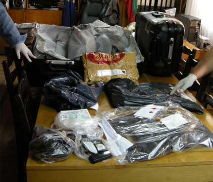 Кокаин за над 2 млн.лв. задържаха в Хасково и Ловеч