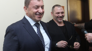 Алексей Петров и Златко Баретата делят един съдебен заседател