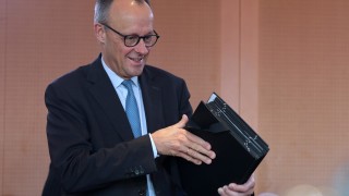 Кабинетът на германския канцлер Фридрих Мерц след появата на съобщения