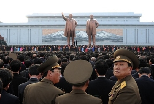 Идея за пътуване - обиколка на Пхенян в съветски хеликоптер