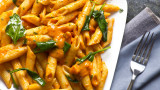 Penne alla Vodka:  бърза, ароматна и неустоимо кремообразна паста, готова за 15 минути