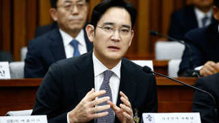 Арестуваха ръководителя на Samsung
