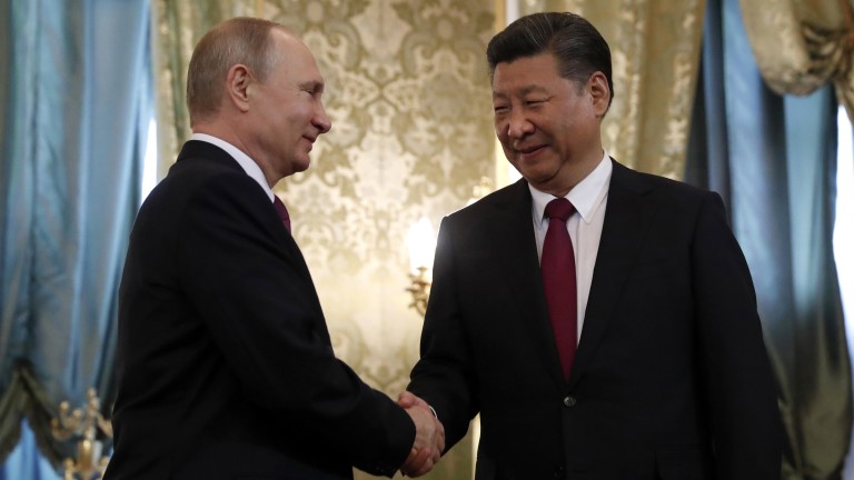 Русия и Китай създават съвместен инвестиционен фонд от $10 милиарда
