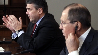 Зигмар Габриел и Сергей Лавров спориха публично за Сирия и Украйна