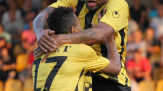 Фенове на Локо биха футболисти на Ботев