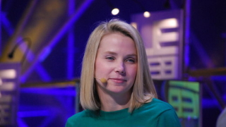 Защо има риск Yahoo да изгуби 9 млрд. долара?