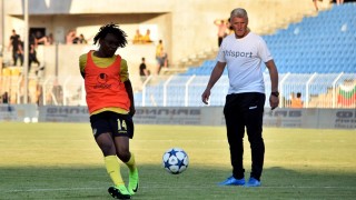 Цена от 200 000 евро са заковали от пловдивския Ботев