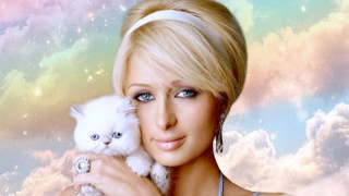 Въпреки че е на 39 години към момента Парис Хилтън