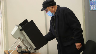Българите гласуваха в неделя за избор на нов парламент и