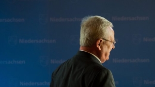 С колко пари си тръгва от компанията шефът на Volkswagen?