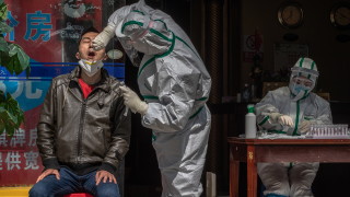 Коронавирус: САЩ обвиниха Китай, че крие истинския брой на заразените и жертвите 