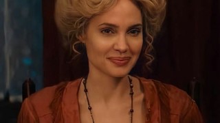 В последните няколко години филмите в които участва Анджелина Джоли