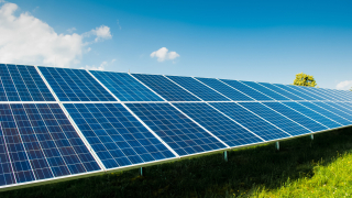 Слънчевата енергия се превръща в най-евтиния източник на електричество