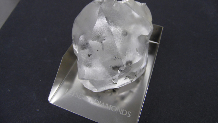Един от най-големите диаманти в света е бил открит в