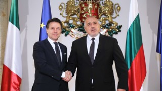 МВР на Италия поема незаконния внос на боклук в България