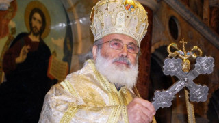 Кола блъснала митрополит Йосиф в Ню Йорк, настанен е в болница