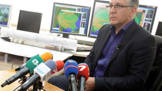 Уволниха шефа на „борба с градушките”, артилерист поема поста