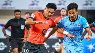 Мач за Суперкупата на Индия беше прекратен заради инвазия на