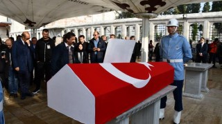 Хиляди изпратиха в последния му път шампиона по вдигане на