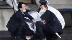Взрив прекъсна митинг с участието на японския премиер